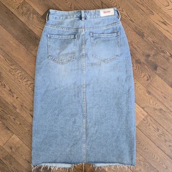 Barbie By Pacsun Light Wash Denim Midi Skirt with Front Slit Size 24 - Picture 2 of 6